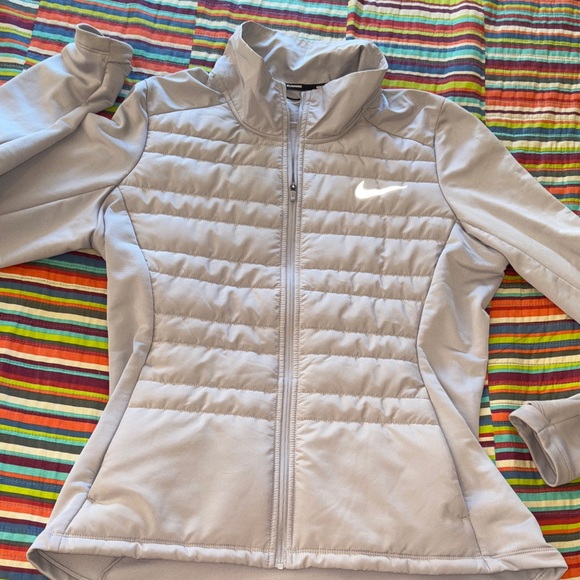 Nike Light Gray Puffer Jacket front reflective, logo size medium running - Picture 1 of 15